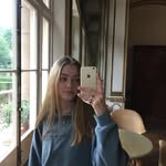 Esme - @_esmeyoung - Instagram