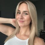 Esme Young - @esme_.young148 - Instagram