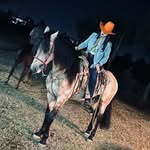 Esmeralda González - @esmeraldag.28 - Instagram