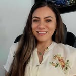 Esmeralda Solis, MSW, ACSW - @therapybyesmeralda - Instagram