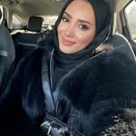 Esra Kaya - @eseskaya - Instagram