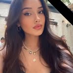 Esra Kaya - Facebook