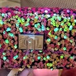 Essence Brown - @aledam9248 - Instagram