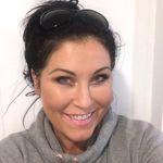 Jessie Wallace - @official_jessie_wallace - Instagram