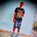 Esteban Cisneros - Facebook