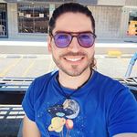 Esteban Tello - @ettraveler - Instagram