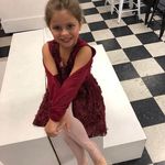 Estelle Morton - @esteokemos - Instagram