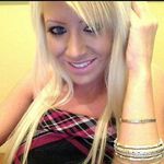 Miranda Estella stone - @mirandaes159 - Instagram