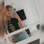 Estelle Ball - @estellemball - Instagram