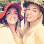 Estelle  - @estellehands - Instagram