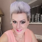 Estelle holder - @estelleh2022 - Instagram