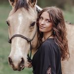 Estelle Becquet Warner - @_estelle_warner_ - Instagram