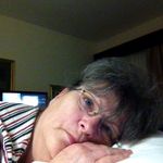 Estelle Webb - @frog2shy - Instagram