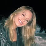 Ester Gomes - @ester_santooosss - Instagram