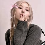 @_esterperry - Instagram