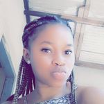 Esther Aidoo - @aidoo2153 - Instagram