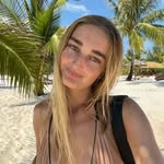 Esther ॐ - @esther_allard - Instagram