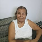 Esther Arango - @esther725218 - Instagram