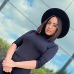 Esther Sanchez - @estherbarber_ - Instagram