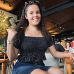 Esther Briones - @_estherb_ - Instagram