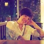 Esther Chow - @xiaoyan.zhou.338863 - Instagram