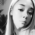 Esther Cisneros - @e_seshat - Instagram