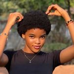 Chisom Esther Edwards🔵 - @chi_xom_ - Instagram