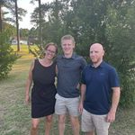 Esther Edwards - @e.sther.e.dwards - Instagram