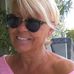 Esther Gross - Facebook