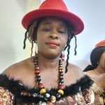 Esther Kanebi - @estherkanebi - Instagram