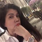 Esther Le - Facebook
