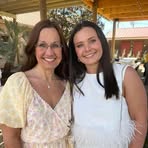 Esther Loren - Facebook