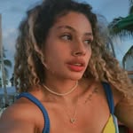 Esther Mendes - @esthermaxyne_br - Instagram