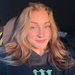 Esther Timpson - @esthermichelle25 - Instagram