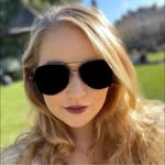 Esther Newman - @esther_newman99 - Instagram
