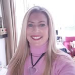 Esther Quinlan - Facebook