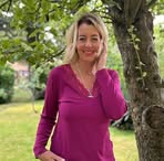 Ester Rollins - Facebook