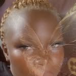 Esther Simeon - @queenestilo1 - Instagram