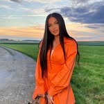 Esther Swanson - @estherswanson69 - Instagram