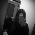 @_toth.esther._ - Instagram