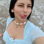 Esther Velez - @d_arla17 - Instagram