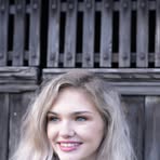 Estrella Davis - Facebook