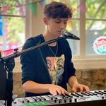 Ethan Albrecht - @mightyedog - Instagram