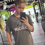 Ethan Bevan - @bevzyy01 - Instagram