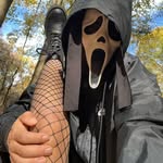 Eth - @ethanleroybutton - Instagram