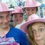 Ethan Combs - @roberto_for_friend - Instagram