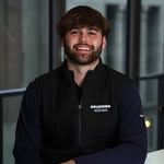 @ethanhindss - Instagram