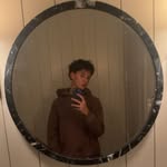 @ethanhopper.17 - Instagram