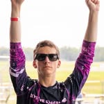 Ethan Michel - @et_mi66 - Instagram