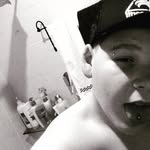 Ethan Roach - @ethan20000000 - Instagram